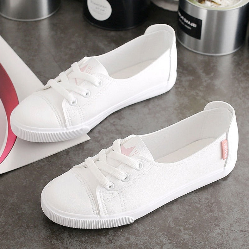 Comfortable Women's Casual Flat With White Lace-up